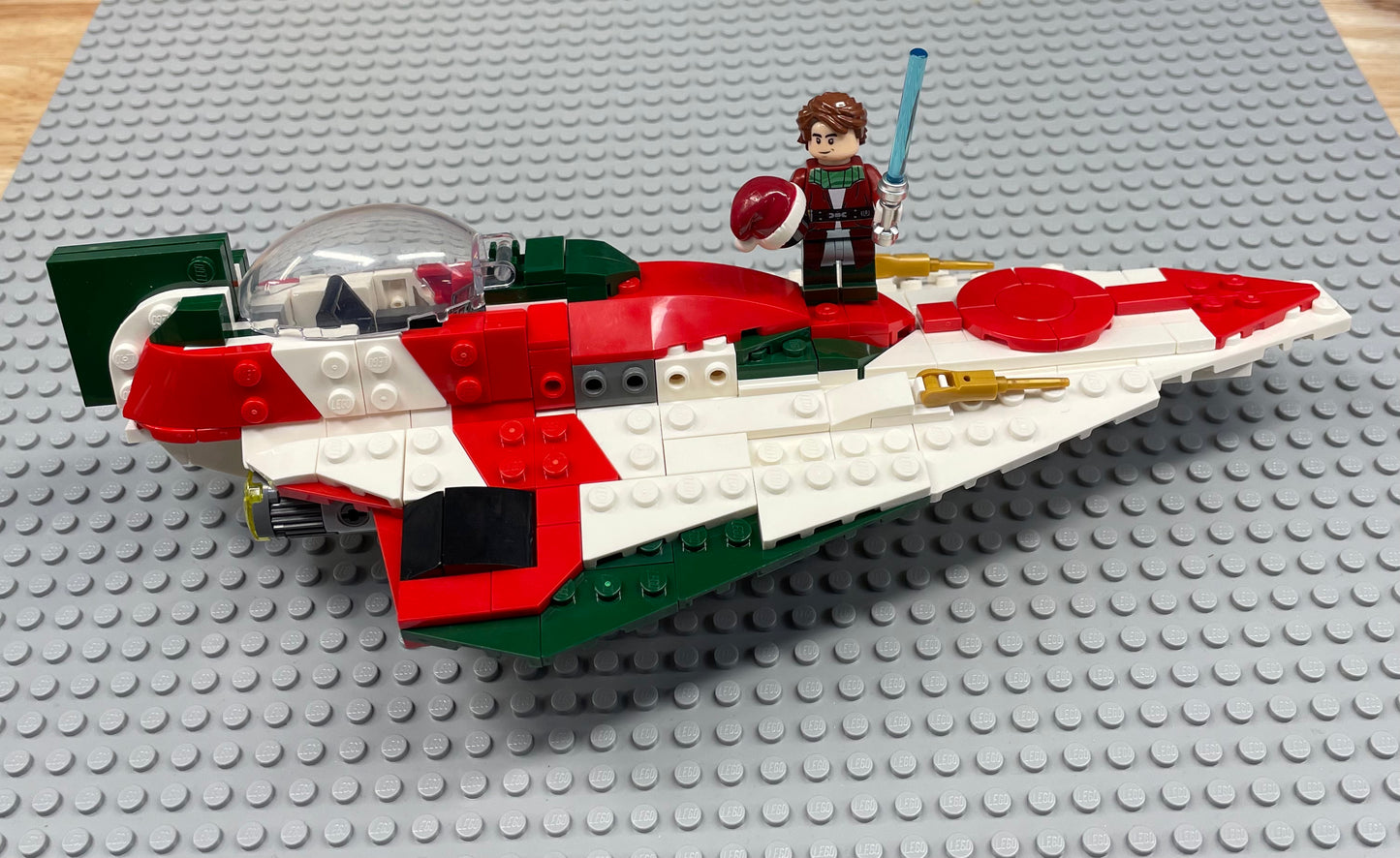 Anakin’s Christmas Starfighter